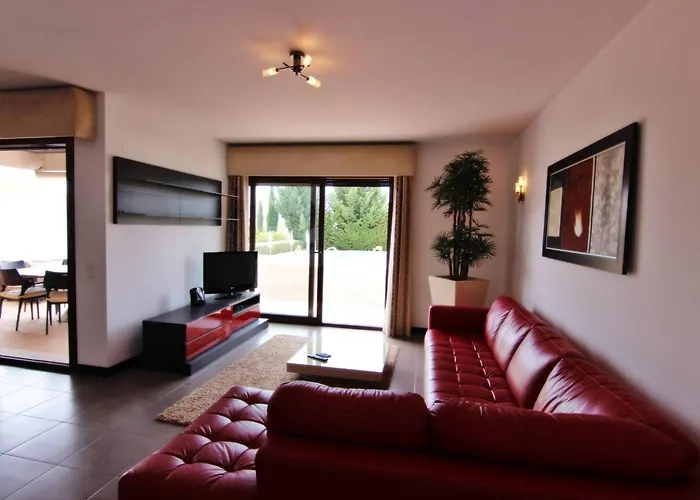 Monte Laguna Ferienhaus *