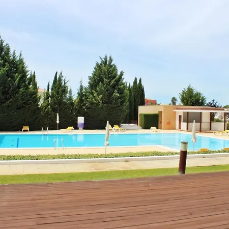 Semesterbostad Monte Laguna *